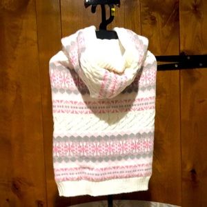 NWT Pastel Dog Sweater with Hoodie Size Medium